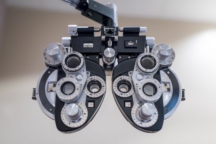 4 Your Eyes beoordeling opticien contactgegevens