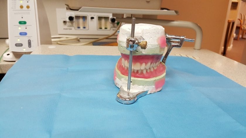 Eck Dr A A M J van tandarts onder narcose
