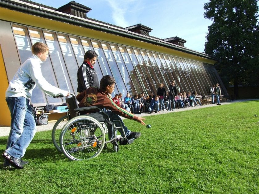 Galerie en zorgatelier KANS ervaring instelling gehandicaptenzorg verstandelijk gehandicapten