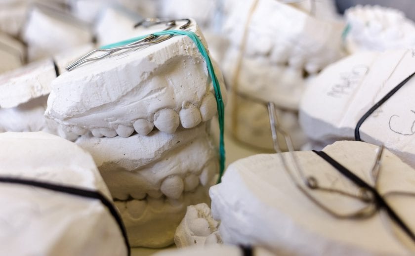 Tandarts praktijk Hoogeveen spoedhulp door narcosetandarts en tandartsen